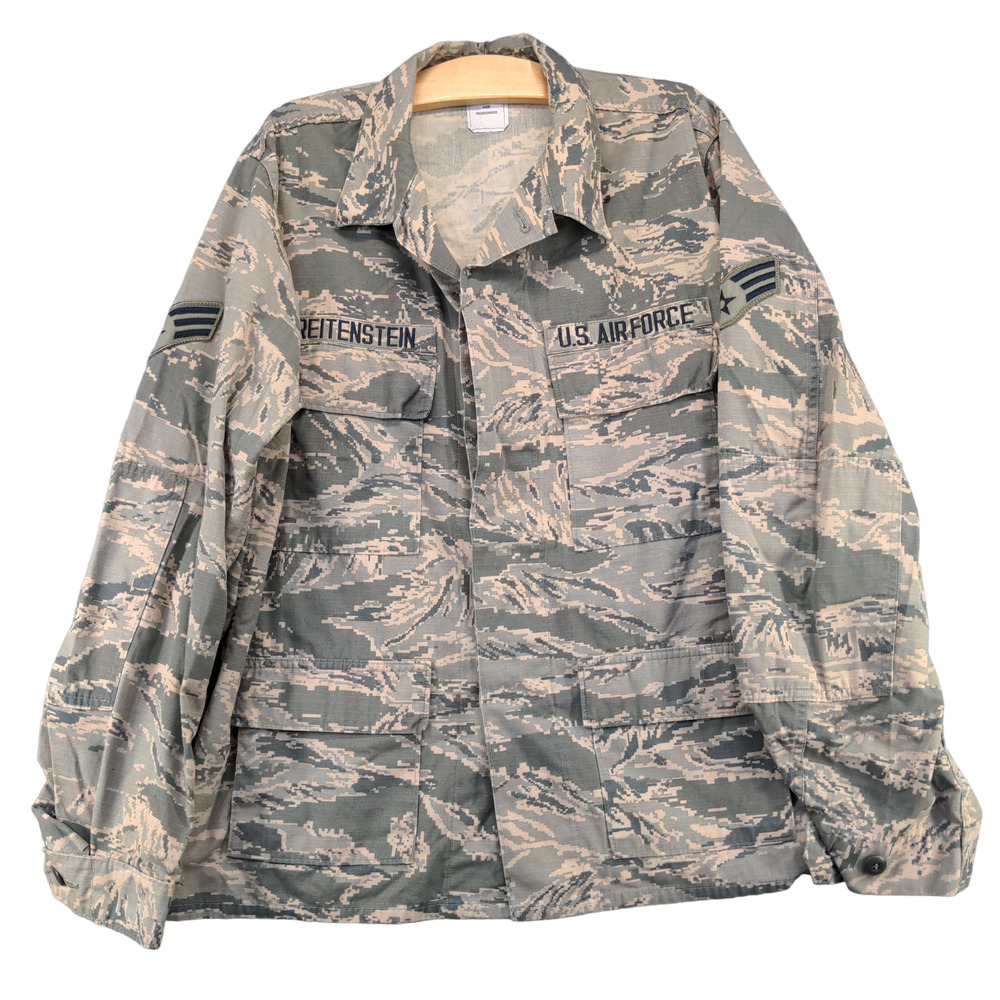 U.S. Air Force USAF Utility Coat Camo Green Size 44 Patches Pockets